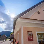 Notranjska Hisa - Traditional Country House, Close To The World Attraction Cerknica * Begunje pri Cerknici