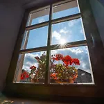 Notranjska Hisa - Traditional Country House, Close To The World Attraction Cerknica Vakantiehuis Begunje pri Cerknici