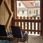 Notranjska Hisa - Traditional Country House, Close To The World Attraction Cerknica Begunje pri Cerknici