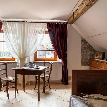 Notranjska Hisa - Traditional Country House, Close To The World Attraction Cerknica 度假居