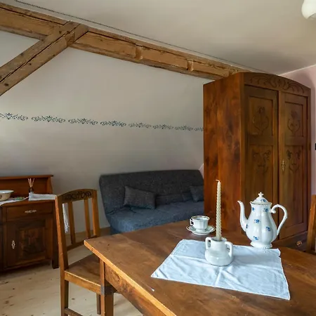 Notranjska Hisa - Traditional Country House, Close To The World Attraction Cerknica Begunje pri Cerknici