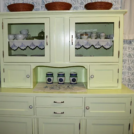 Notranjska Hisa - Traditional Country House, Close To The World Attraction Cerknica Tatil Evi *