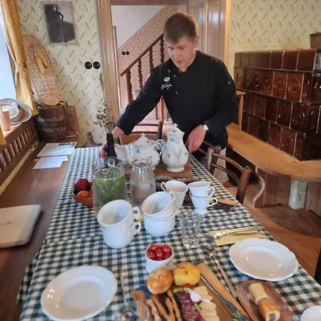 Tatil Evi Notranjska Hisa - Traditional Country House, Close To The World Attraction Cerknica *