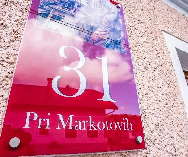 Notranjska Hisa - Traditional Country House, Close To The World Attraction Cerknica Σπίτι διακοπών *