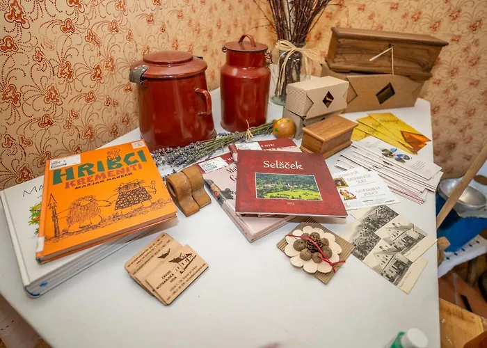 בית נופש Notranjska Hisa - Traditional Country House, Close To The World Attraction Cerknica