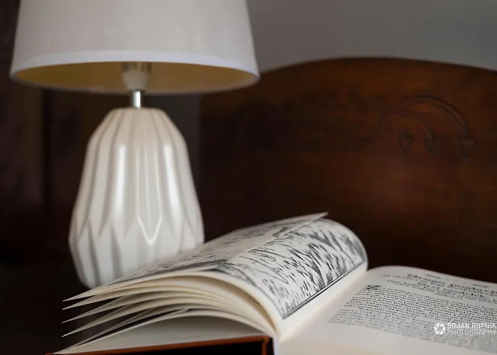 Notranjska Hisa - Traditional Country House, Close To The World Attraction Cerknica Σπίτι διακοπών Begunje pri Cerknici